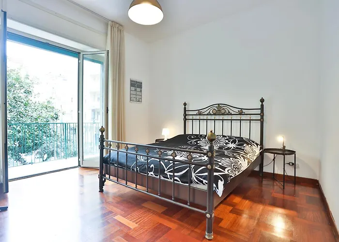 Guesthost - Happy House 200m From The * 萨莱诺